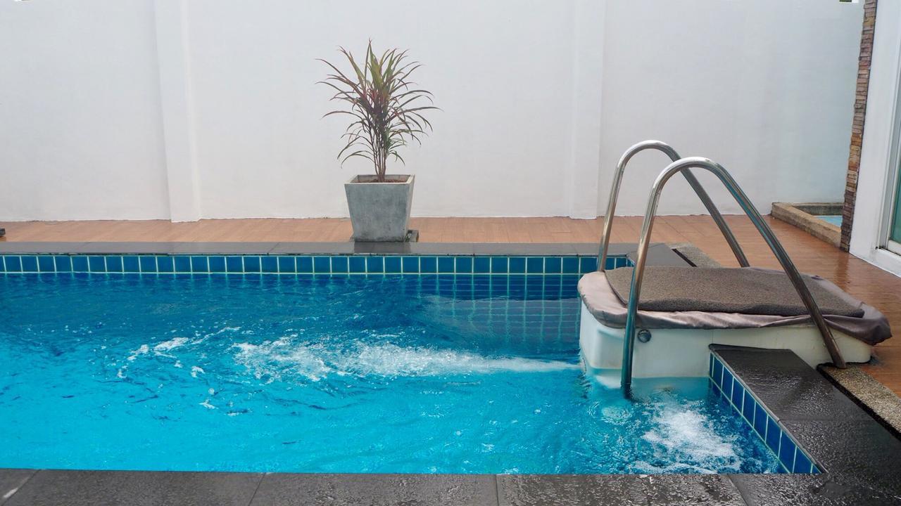 Villa Somewhere Phuket Thalang Ngoại thất bức ảnh