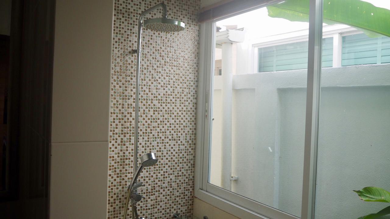 Villa Somewhere Phuket Thalang Ngoại thất bức ảnh